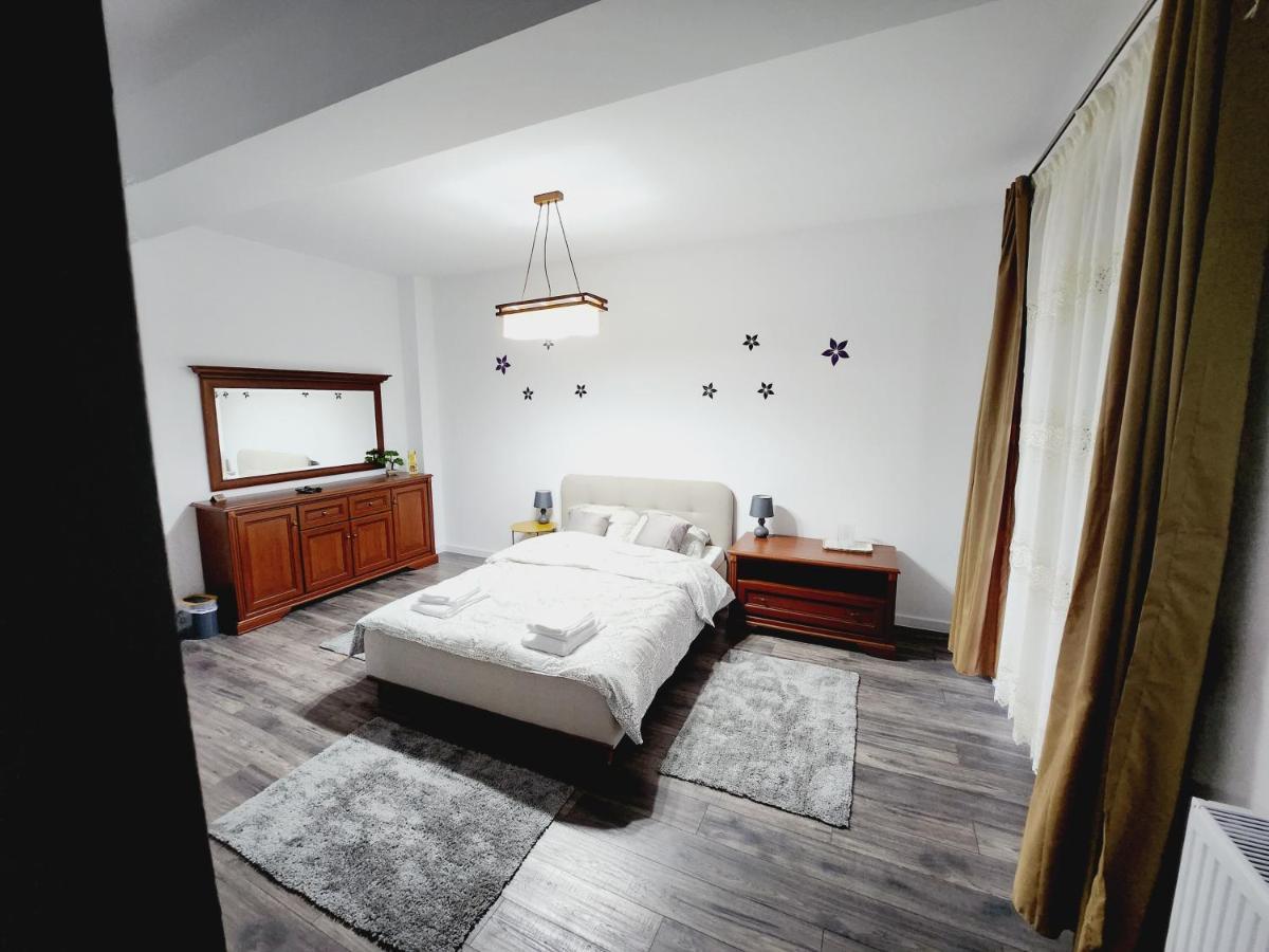 Armina'S Residence Dumbravita  Luaran gambar