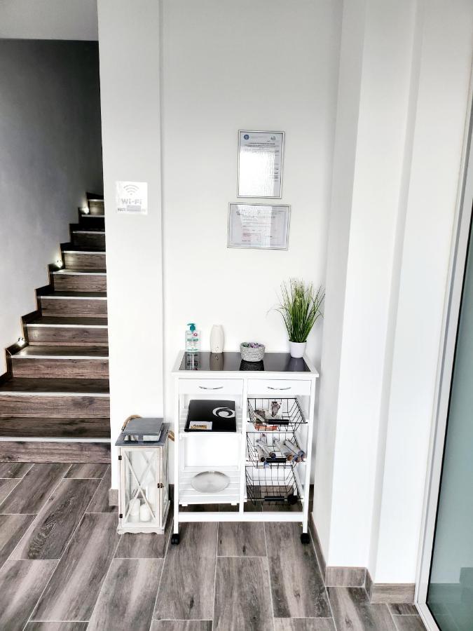 Armina'S Residence Dumbravita  Luaran gambar
